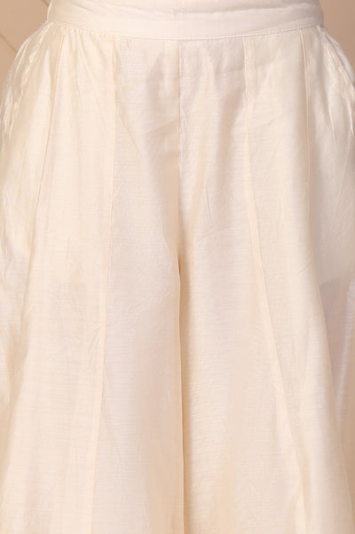 Off-White Textured Flared Skirt