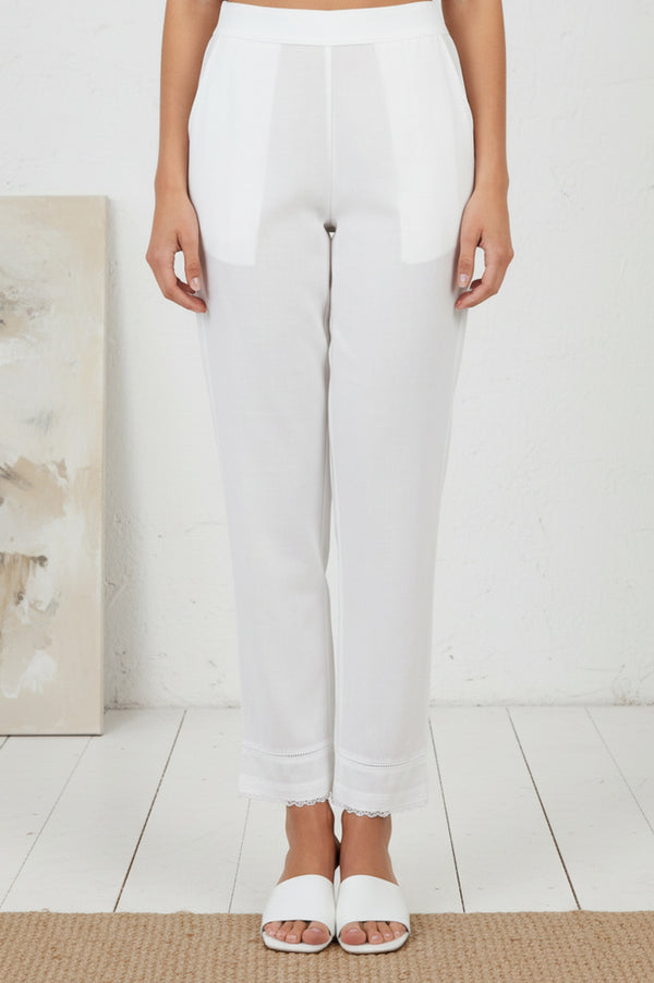 White Solid Pure Cotton Ankle Length Trousers