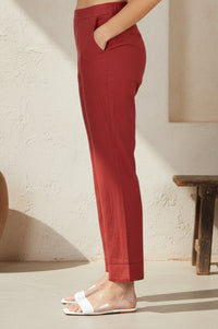 Maroon Solid Pure Cotton Ankle Length Mid Rise Trousers