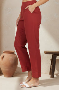 Maroon Solid Pure Cotton Ankle Length Mid Rise Trousers