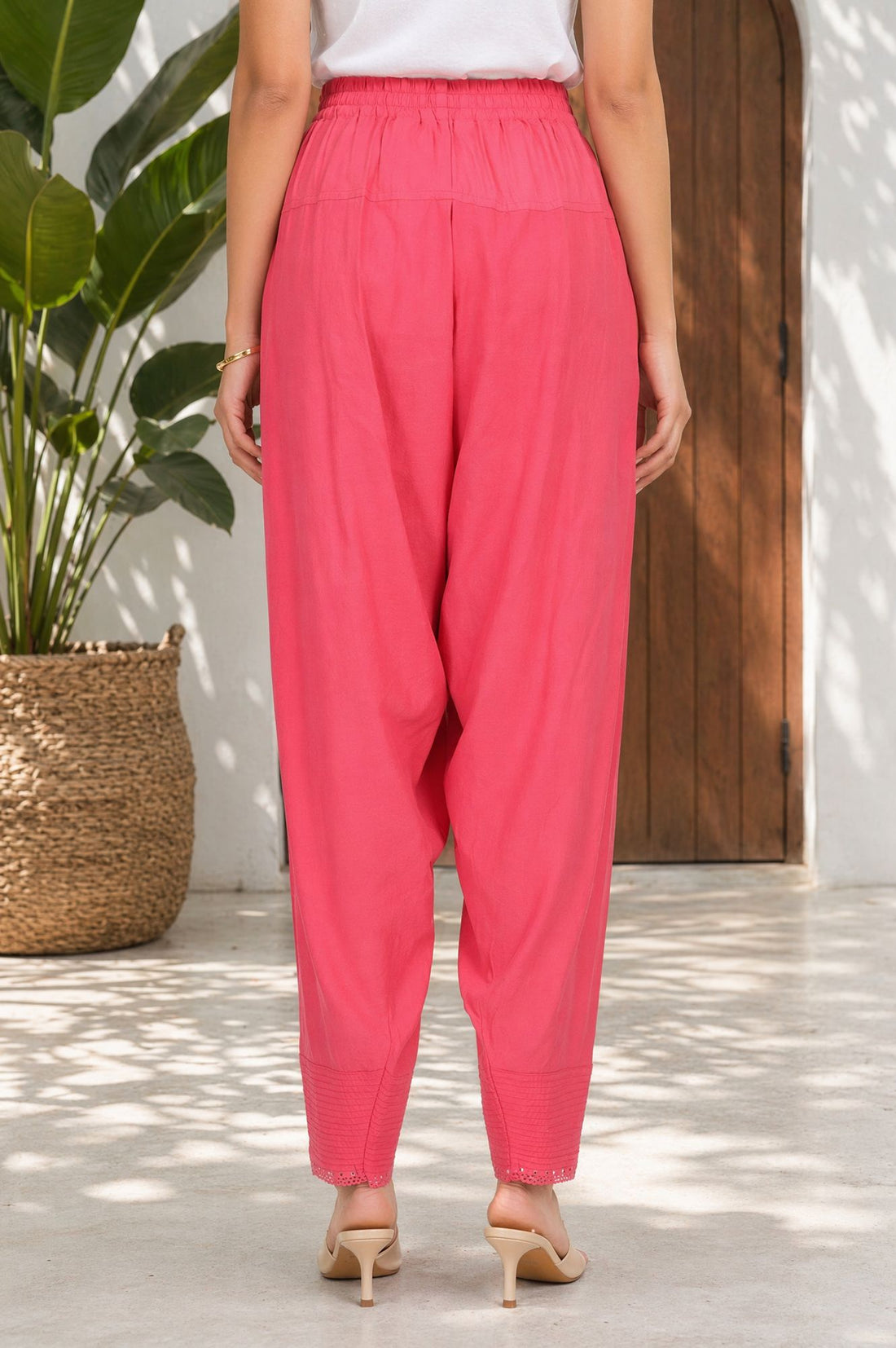 Pink Solid Rayon Relaxed Fit Ankle Length Salwar
