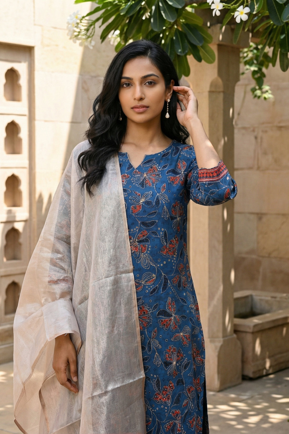 Gold Yarn Dyed Solid Dupatta