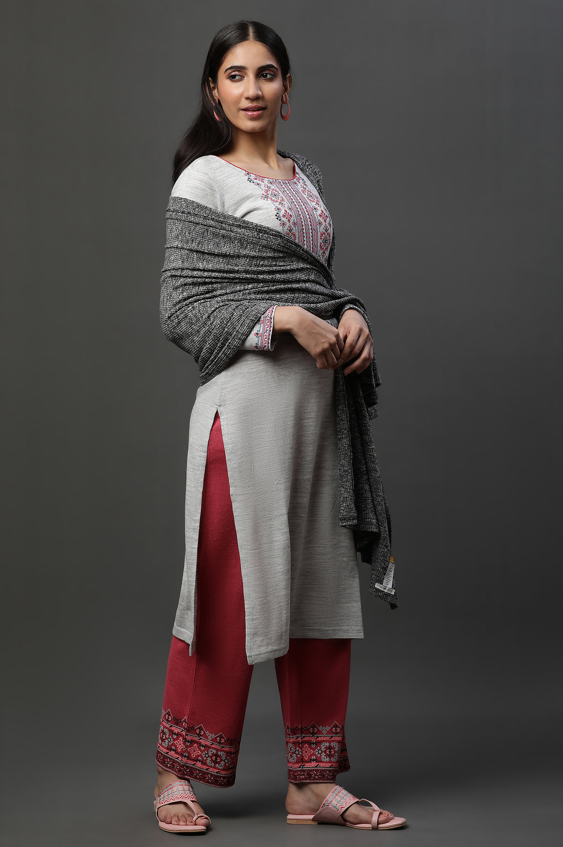 Grey Textured Stole