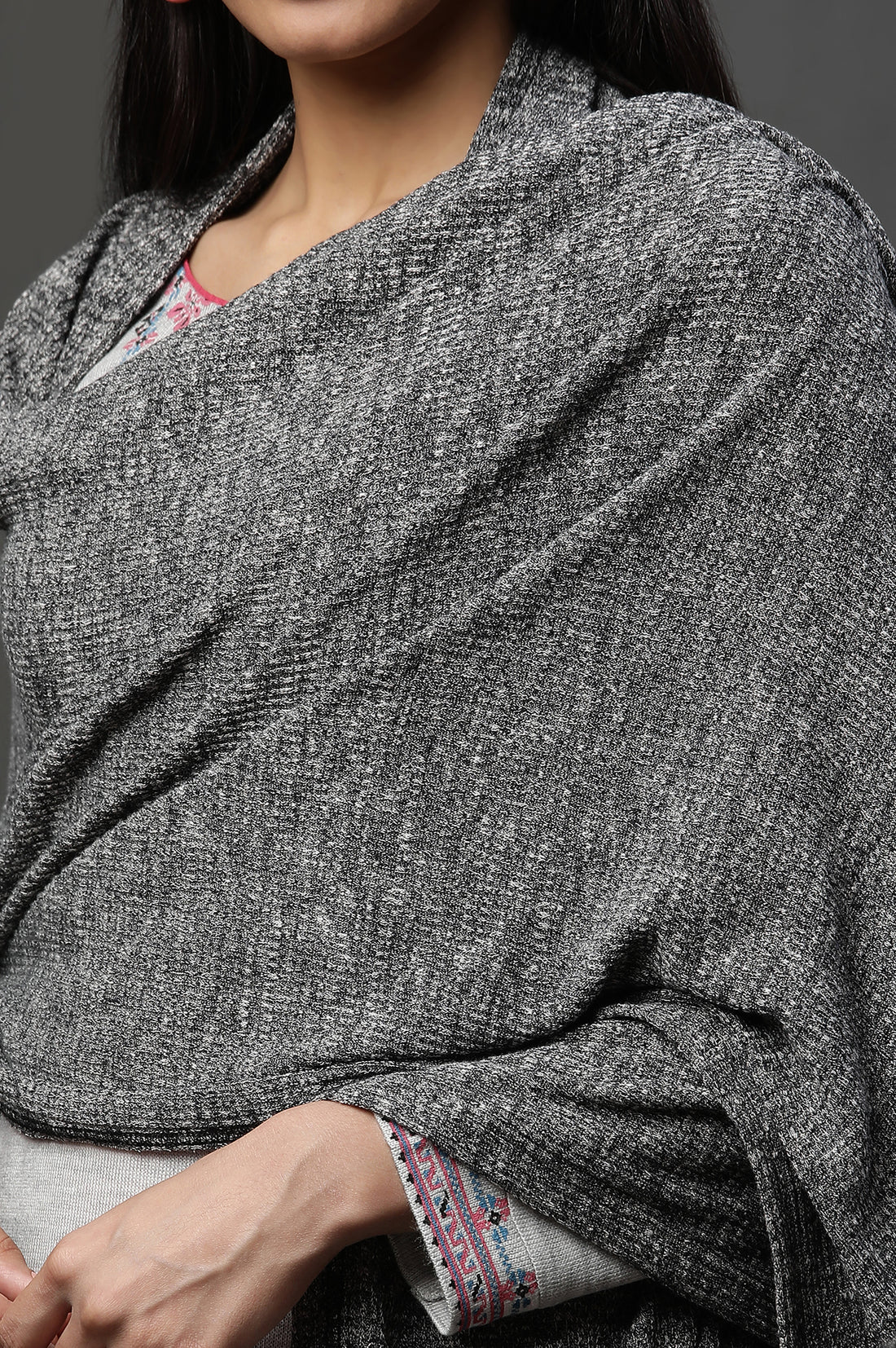 Grey Textured Stole