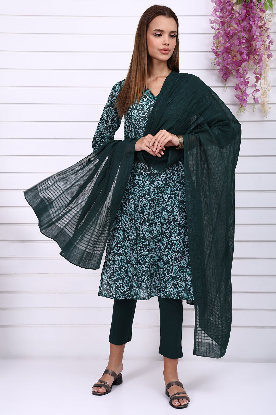 Green Self Design Printed Pure Cotton Dupatta