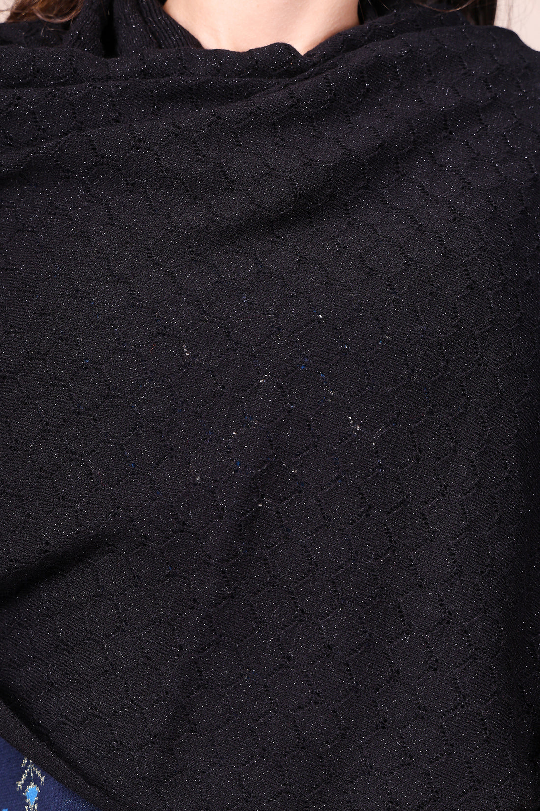 Black Textured Tasseled Acrylic Shawl