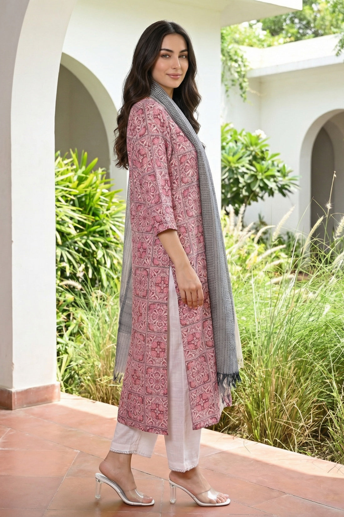 Grey Yarn Dyed Tassels Striped Cotton Blend Dupatta