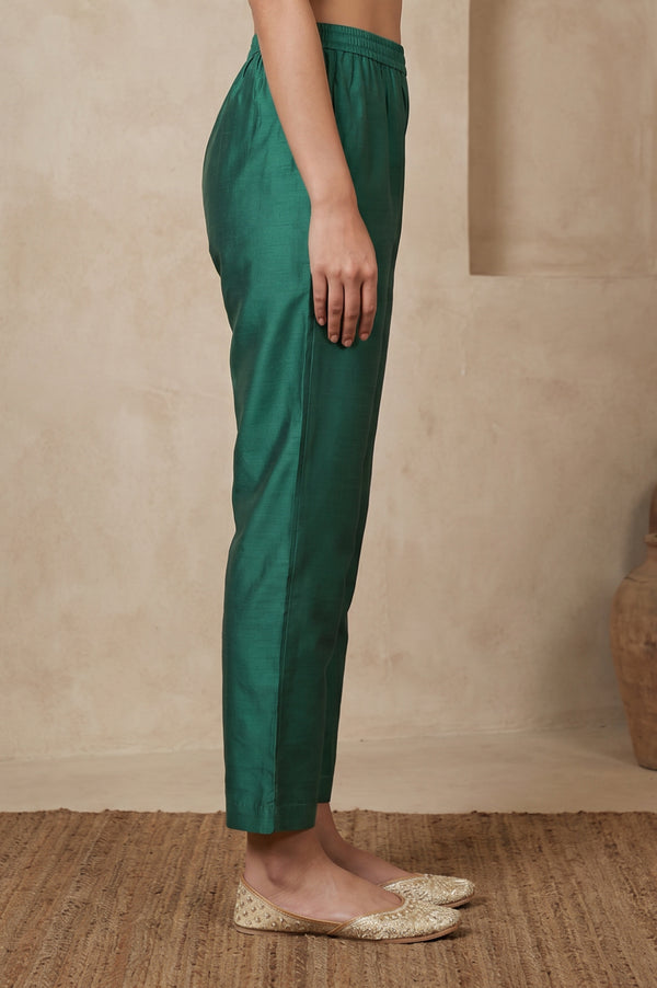 Teal Yarn Dyed Ankle Length Mid Rise Straight Fit Trousers