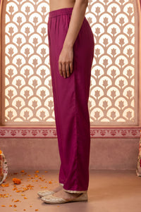Magenta Ankle Length Mid Rise Straight Trousers