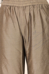 Beige Yarn Dyed Solid Shimmer Straight Fit Ankle Length Mid Rise Trousers