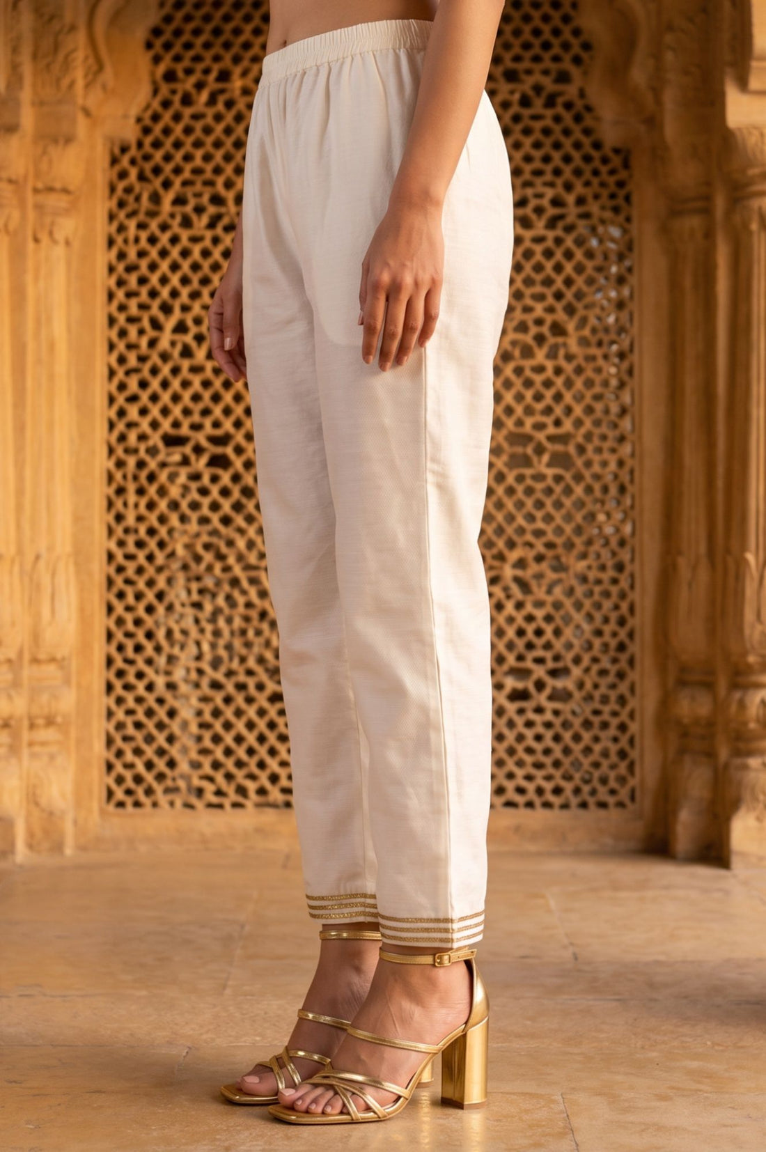 White Yarn Dyed Solid Straight Fit Ankle Length Trousers