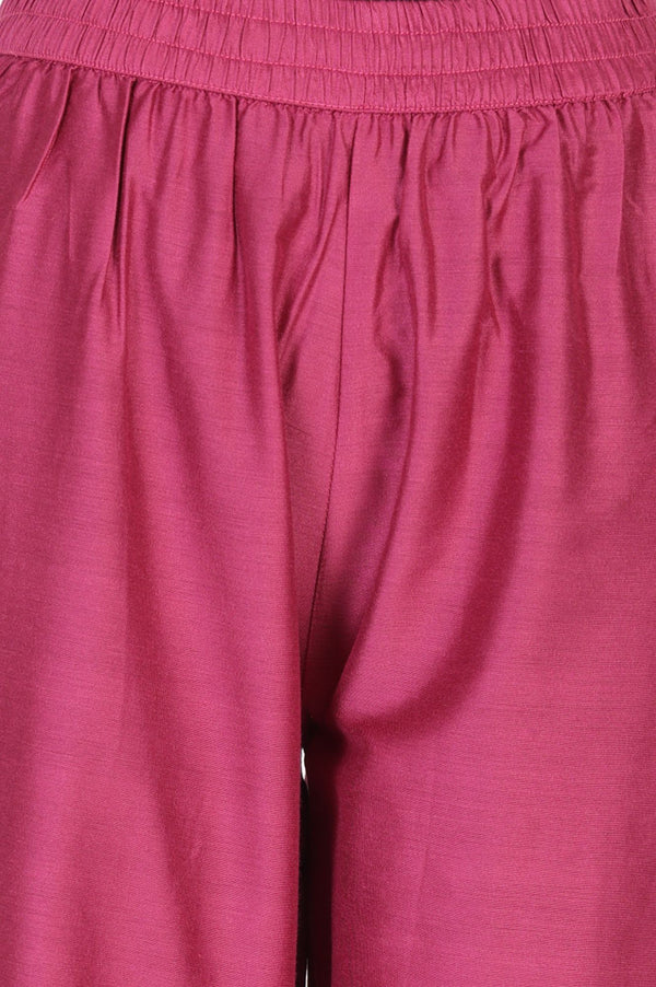 Pink Yarn Dyed Solid Ankle Length Mid Rise Trousers