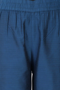 Blue Yarn Dyed Solid Straight Fit Ankle Length Mid Rise Trousers