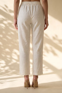 Off White Solid Pure Cotton Straight Fit Ankle Length Trousers