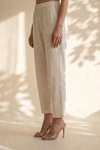 Off White Solid Pure Cotton Straight Fit Ankle Length Trousers