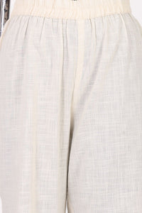Off White Solid Pure Cotton Straight Fit Ankle Length Trousers