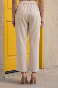 Off-White Solid Cotton Flax Straight Fit Ankle Length High Rise Pants
