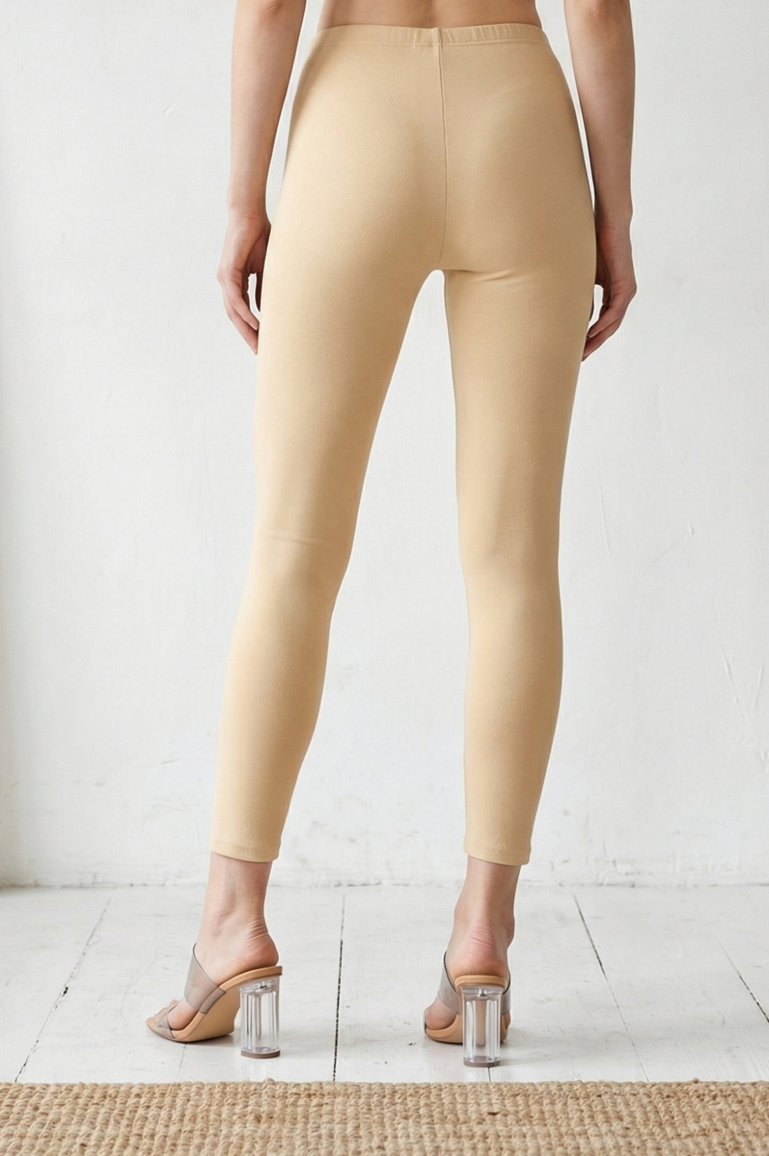 Gold Solid Skinny Fit Ankle Length Leggings