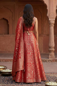 Red Jacquard Zari Straight Crop Top with Skirt and Dupatta Set