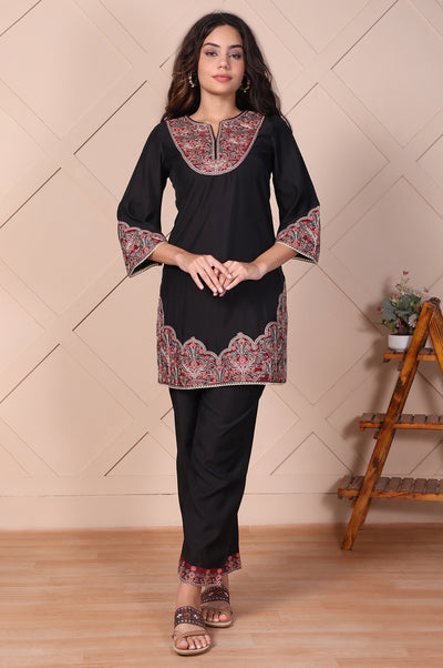 Black Embroidered Straight Kurta and Pant Set
