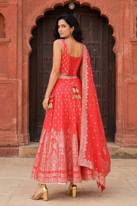 Red Jacquard Zari Embroidered Sleeveless Blouse And Lehenga Set With Dupatta