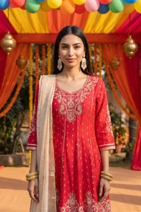 Red Chander Butti Anarkali Kurta Pant &amp; Beige Dupatta Set with Zari Work
