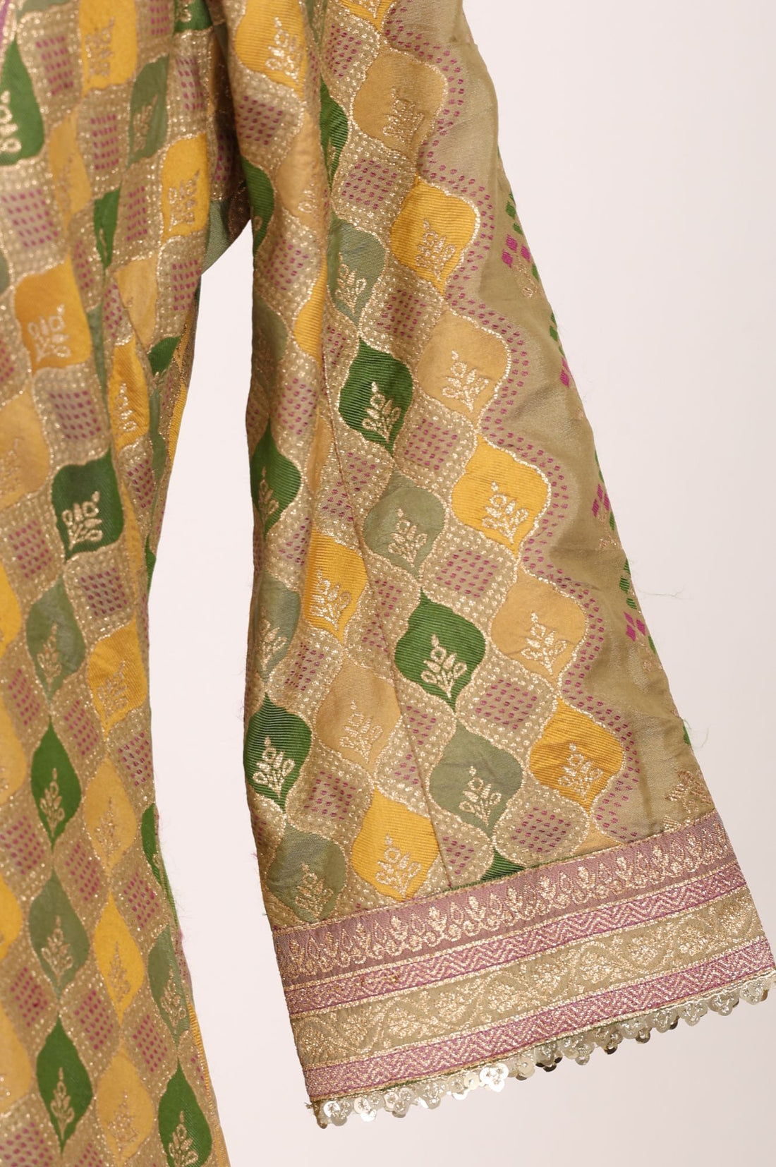 Pink Geometric Print Jacquard Straight Kurta Palazzo &amp; Dupatta Set with Sequin Embellishments