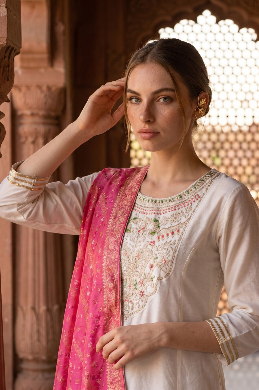 Pink Jacquard Zari Dupatta