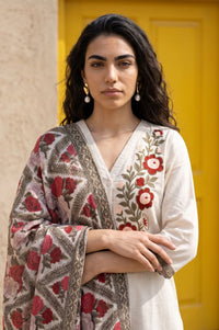 Cream Floral Printed Dupatta