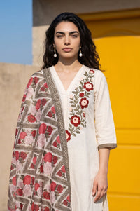 Cream Floral Printed Dupatta