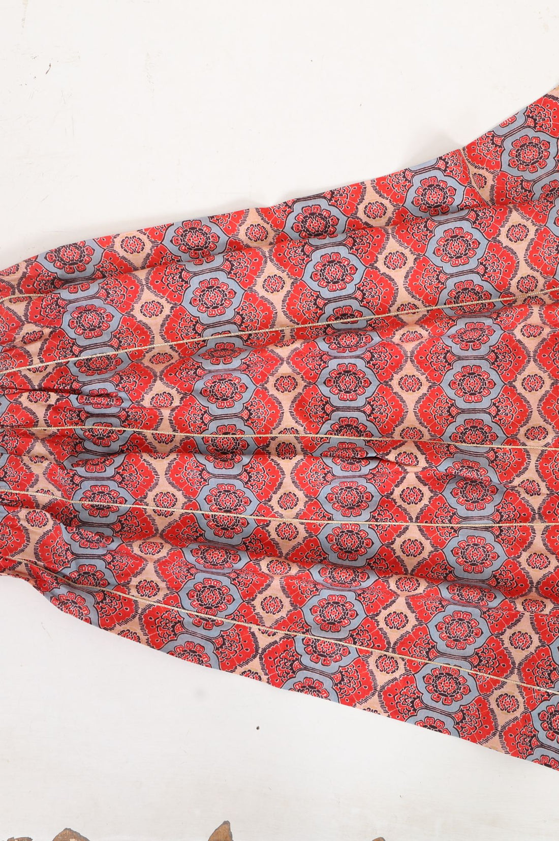 Red Geometric Printed Lace Sleeveless Straight Kurti with Skirt and Dupatta Set
