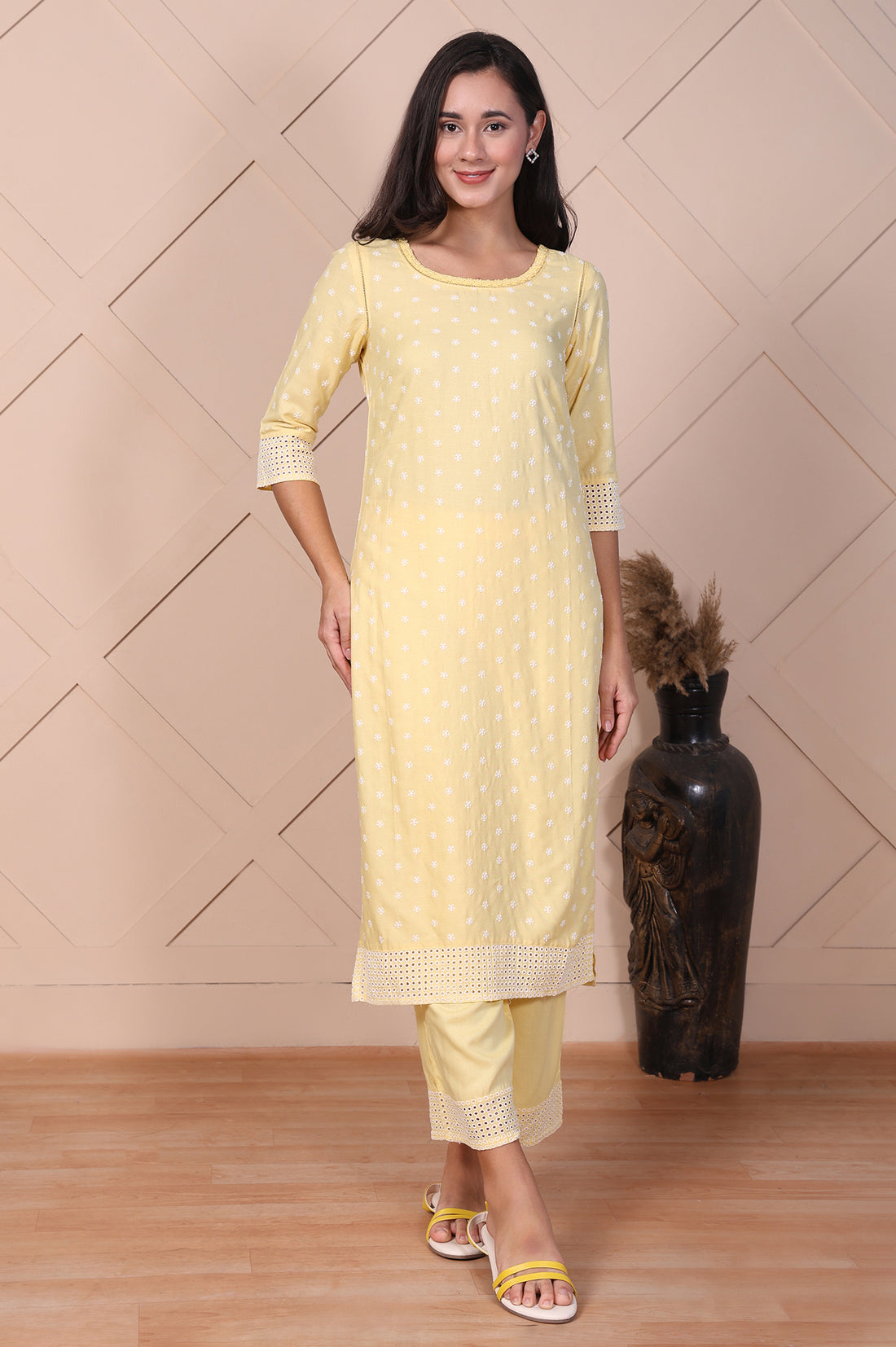 Yellow Buti Printed Lace Rayon Straight Mid Rise Calf Length Kurta with Pants Set