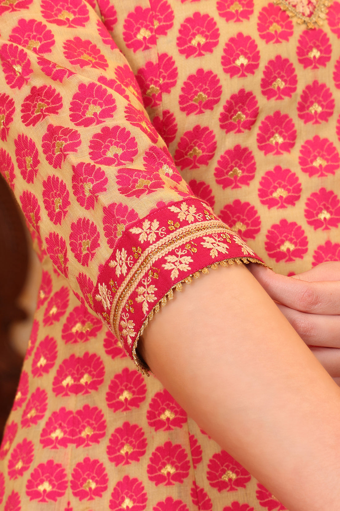 Pink Ethnic Motifs Thread Embroidered A-line Jacquard Kurta, Palazzo and Dupatta Set