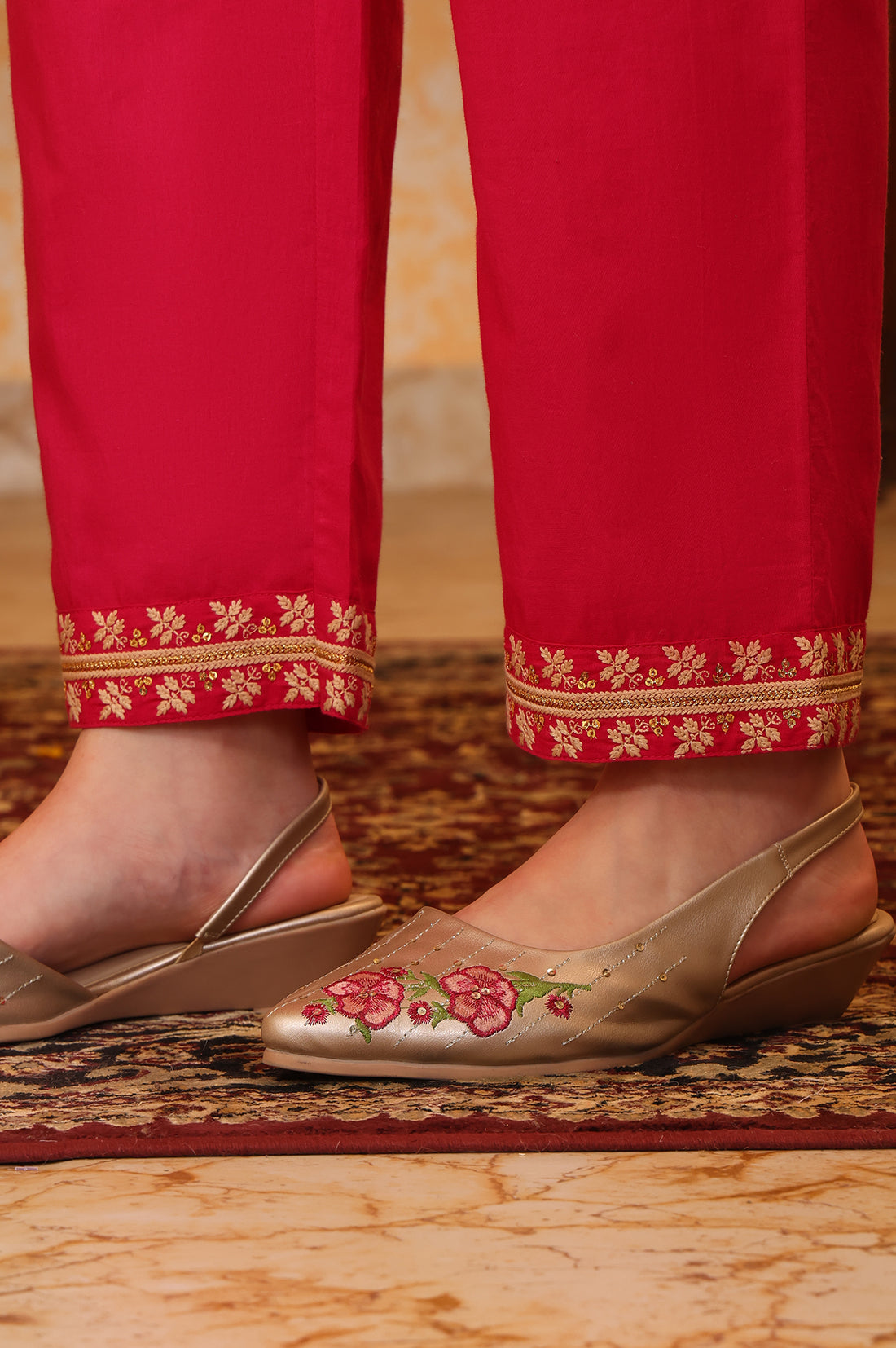 Pink Ethnic Motifs Thread Embroidered A-line Jacquard Kurta, Palazzo and Dupatta Set