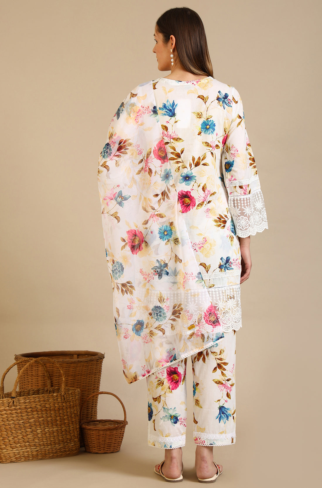 White Floral Printed Lace Polyester Straight Kurta &amp; Trousers &amp; Dupatta