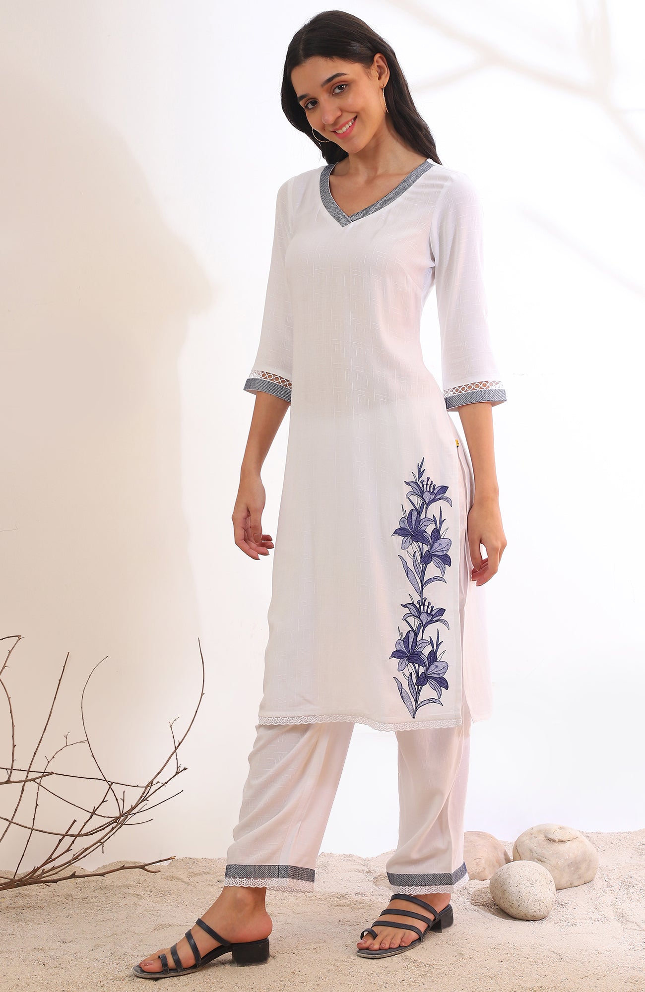 White Solid Straight Kurta with Palazzo &amp; Dupatta Set