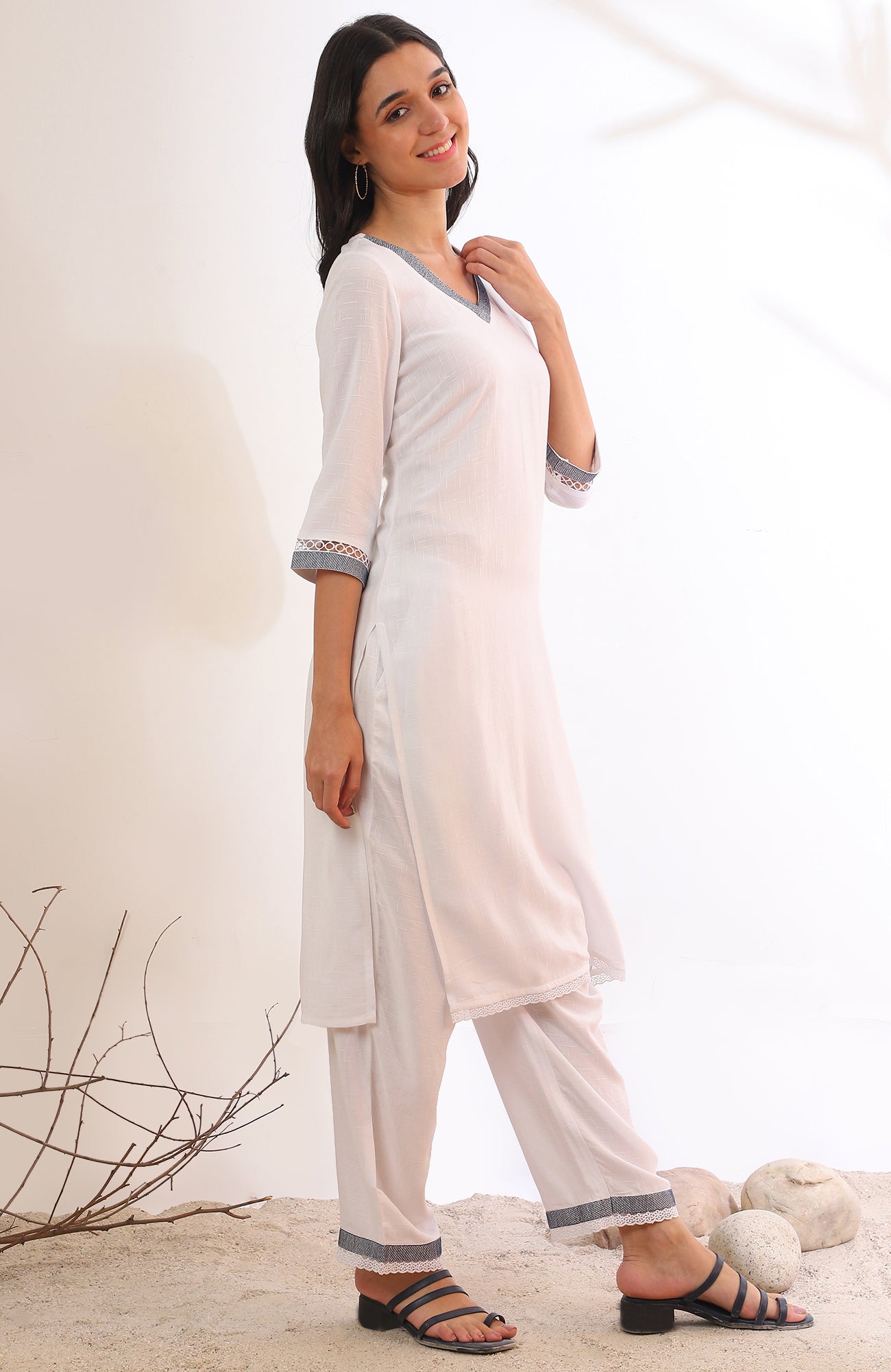 White Solid Straight Kurta with Palazzo &amp; Dupatta Set