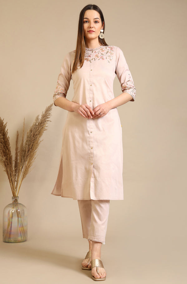 Solid Zari Viscose Blend Straight Kurta & Trousers Set