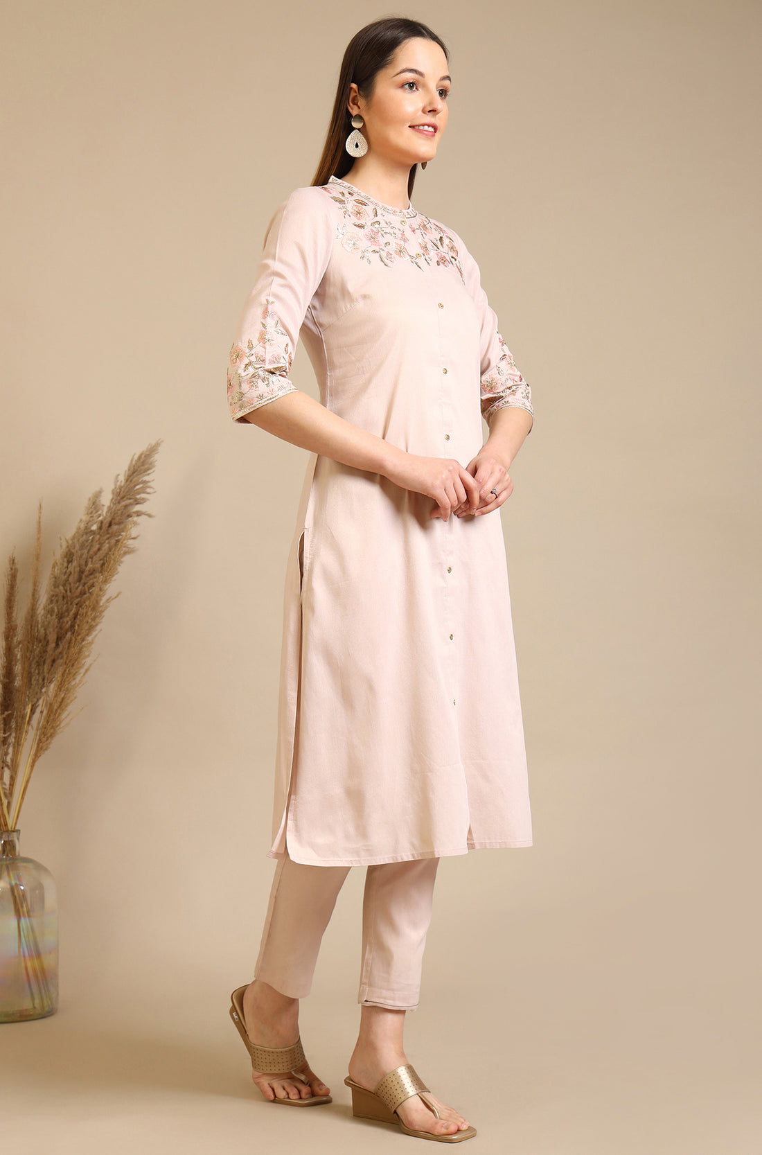 Solid Zari Viscose Blend Straight Kurta &amp; Trousers Set