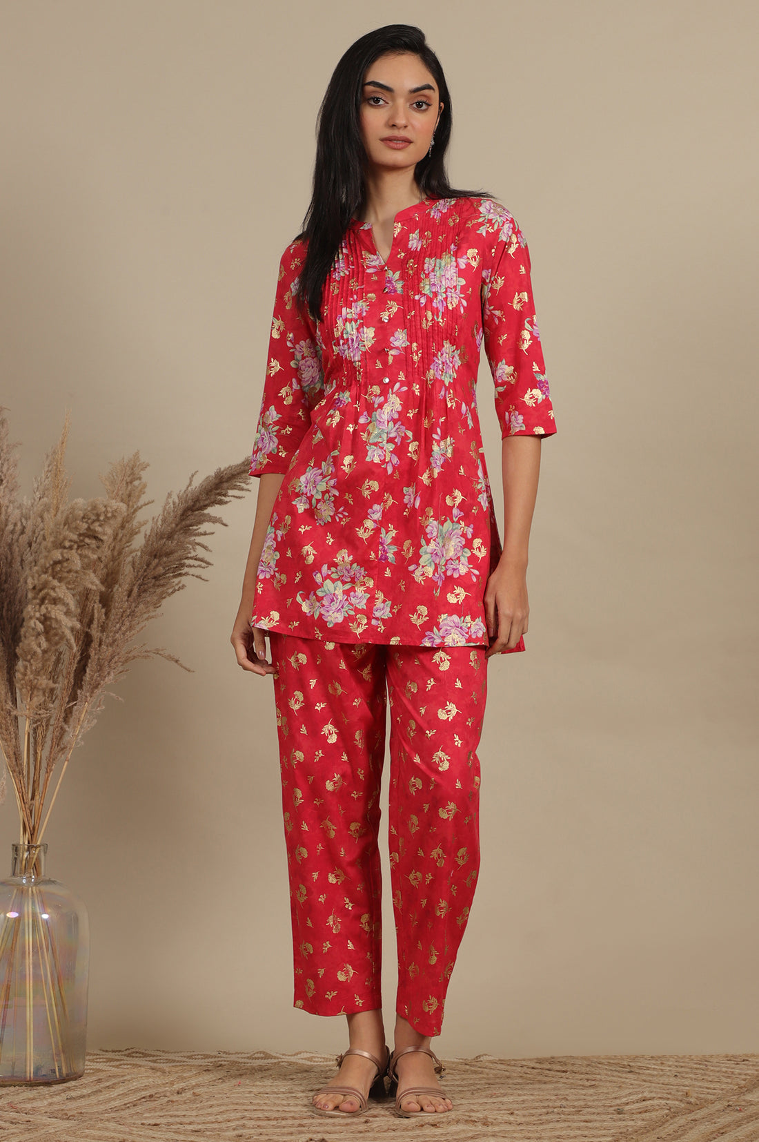Red Bold Floral Printed A-line Kurta and Pants Co-ord Set