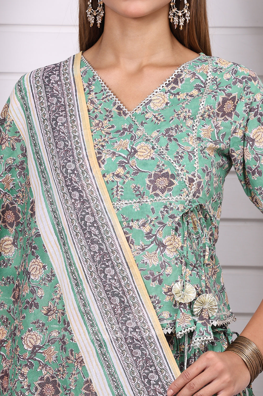 Green Floral Printed Lace Pure Cotton Straight Top, Skirt and Stole Set