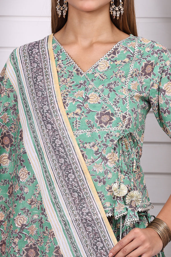 Green Floral Printed Lace Pure Cotton Straight Top, Skirt and Stole Set