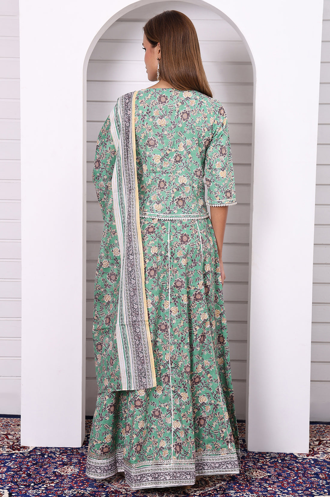 Green Floral Printed Lace Pure Cotton Straight Top, Skirt and Stole Set