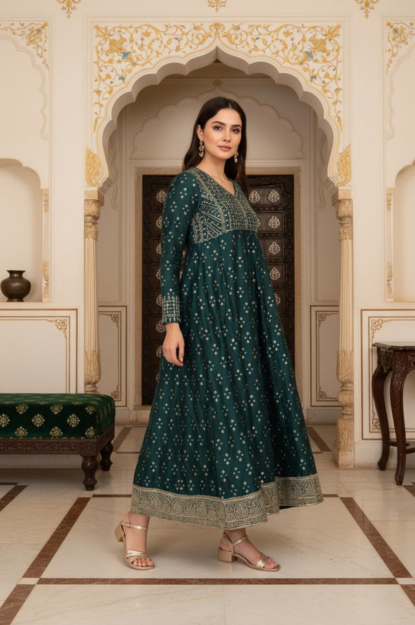 Green Embroidered Anarkali Chanderi Jacquard Kurta with Trouser and Dupatta Set