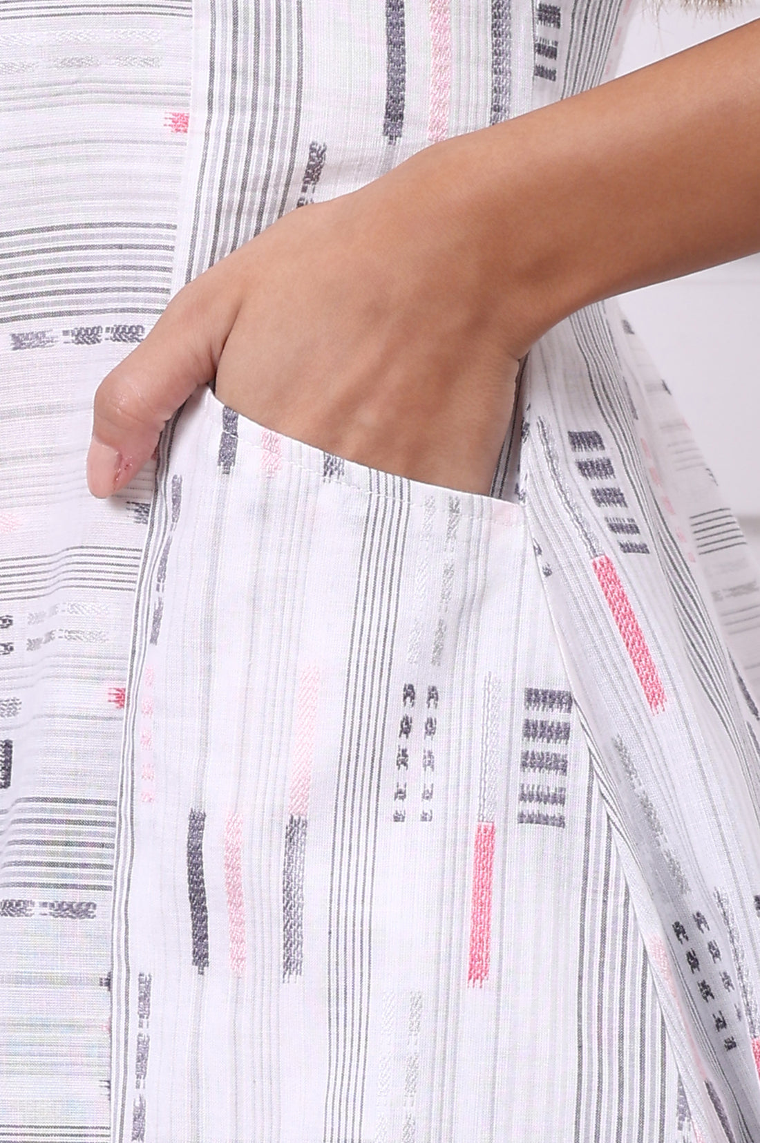 White Geometric Printed Yarn Dyed A-line Kurta and Trousers Co-ord Set