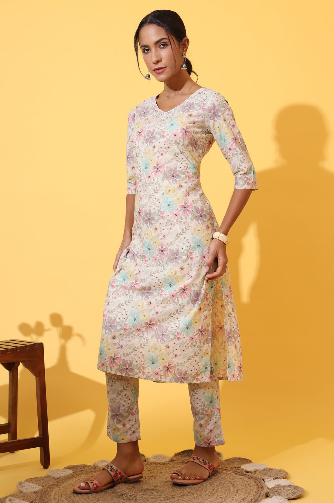 Cream Floral Printed Cotton Shimmer Straight Kurta and Trousers Co-ord Set