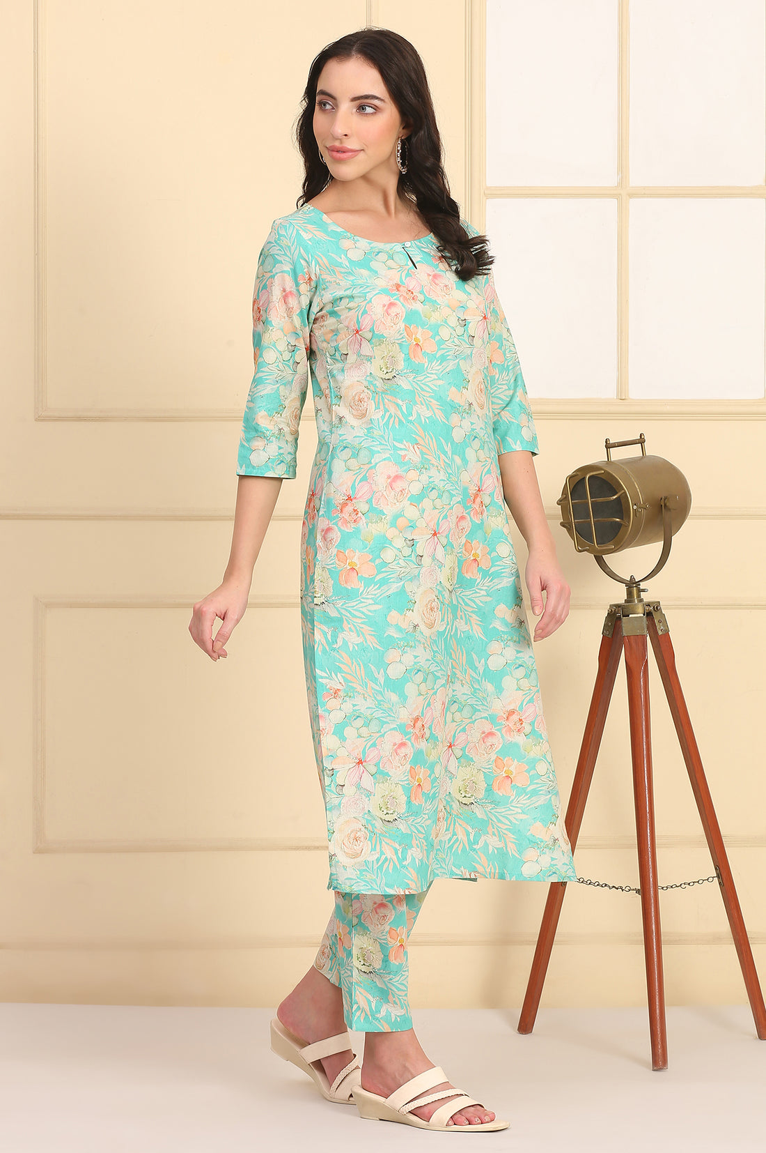 Blue Floral Printed Cotton Shimmer Kurta and Trouser Co-ord Set