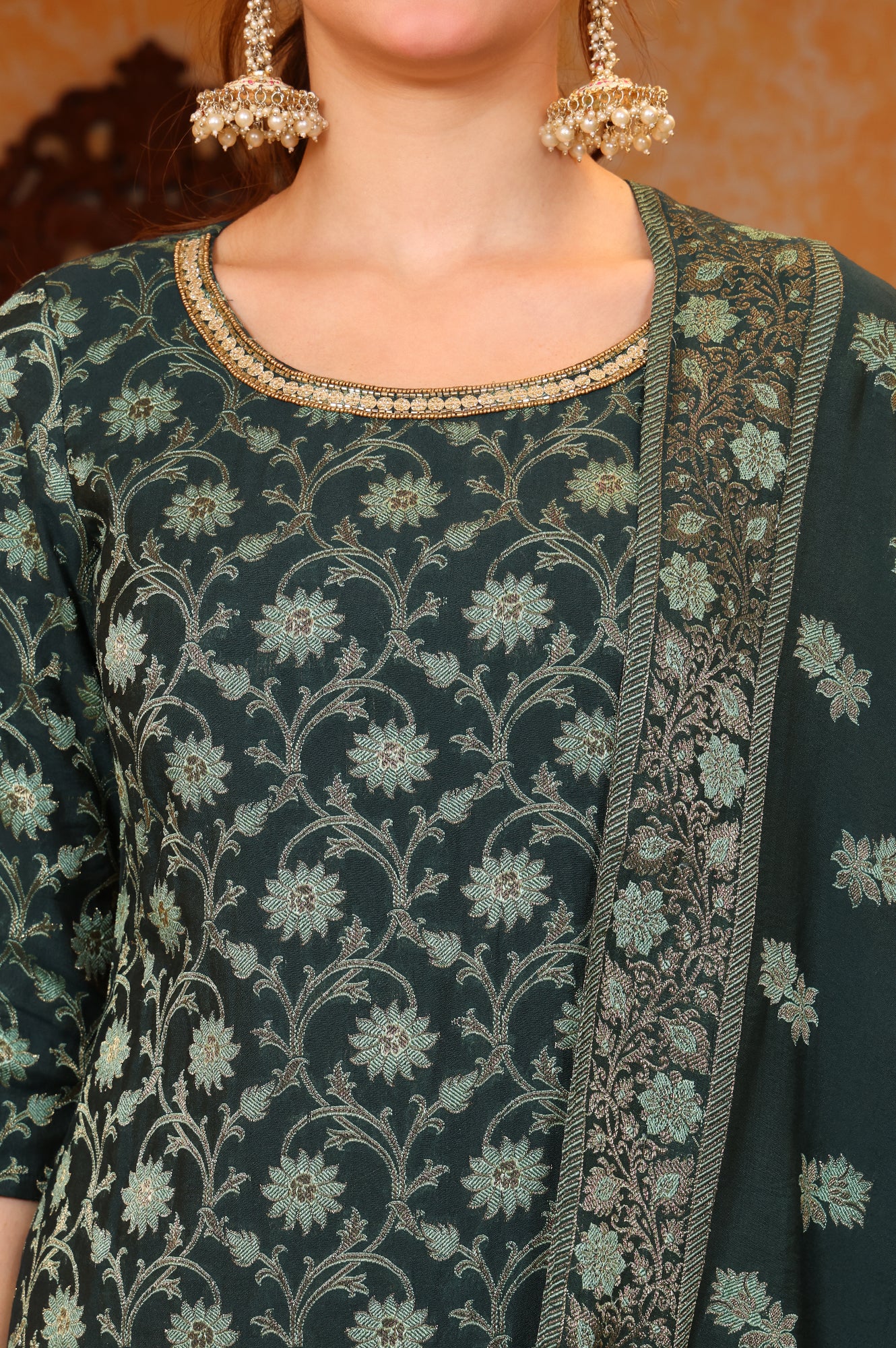 Green Abstract Printed Beads Ornamented Straight Jacquard Kurta, Pant and Dupatta Set
