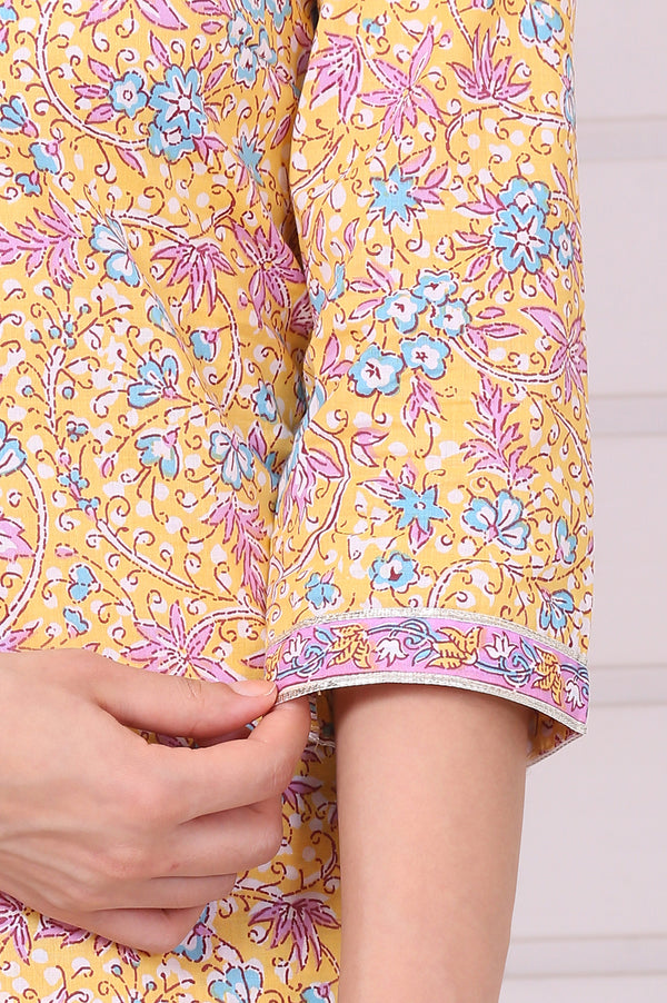 Yellow Floral Printed Straight Pure Cotton Kurta, Pants and Dupatta Set