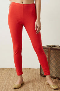 Red Solid Skinny Fit Ankle Length Leggings